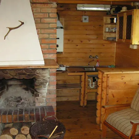 Semesterbostad Domki Nad Rzeka Nowa Morawa